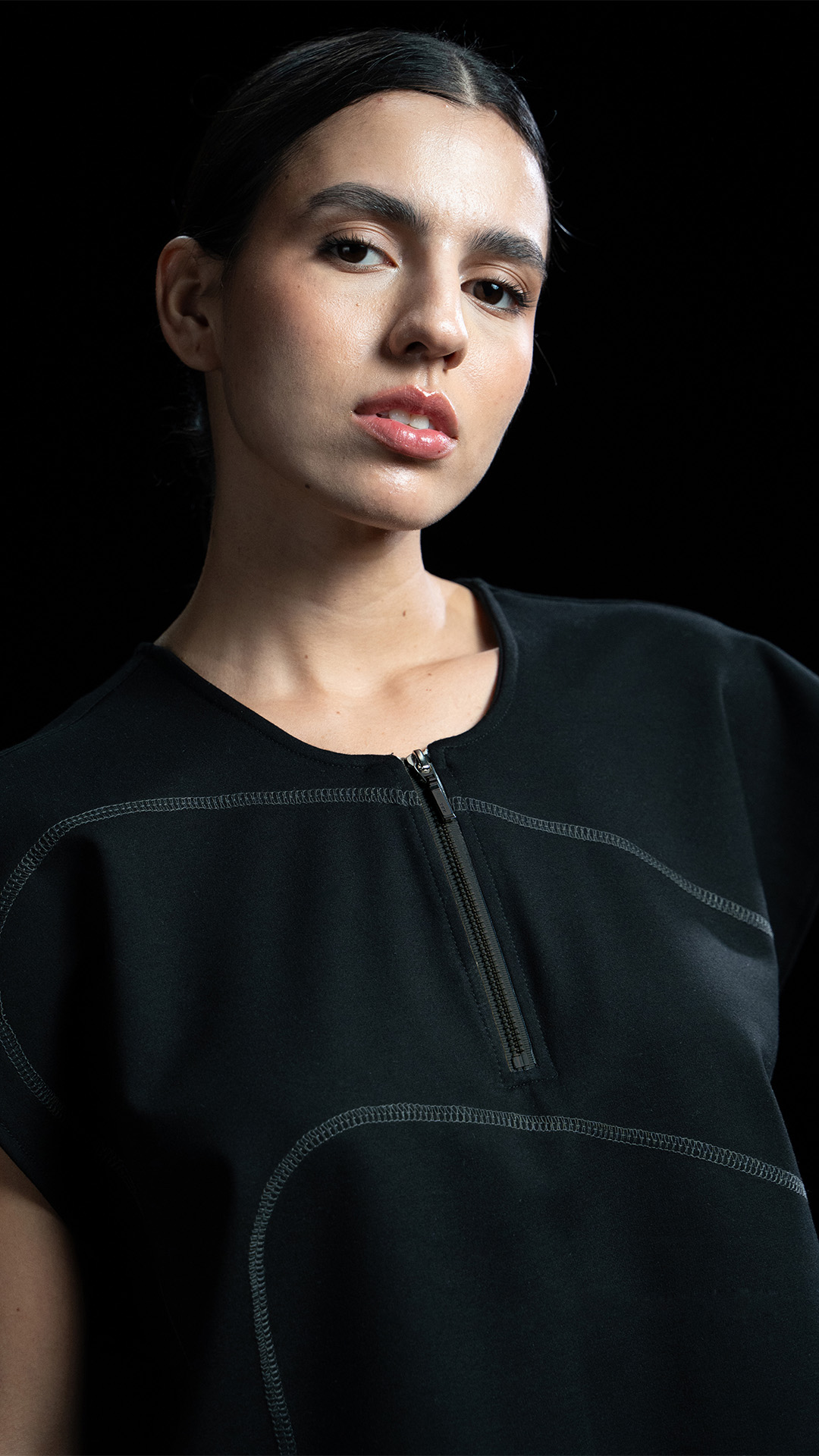 SOULFACE-WOLF-TSHIRT-BLACK-EDITORIAL1